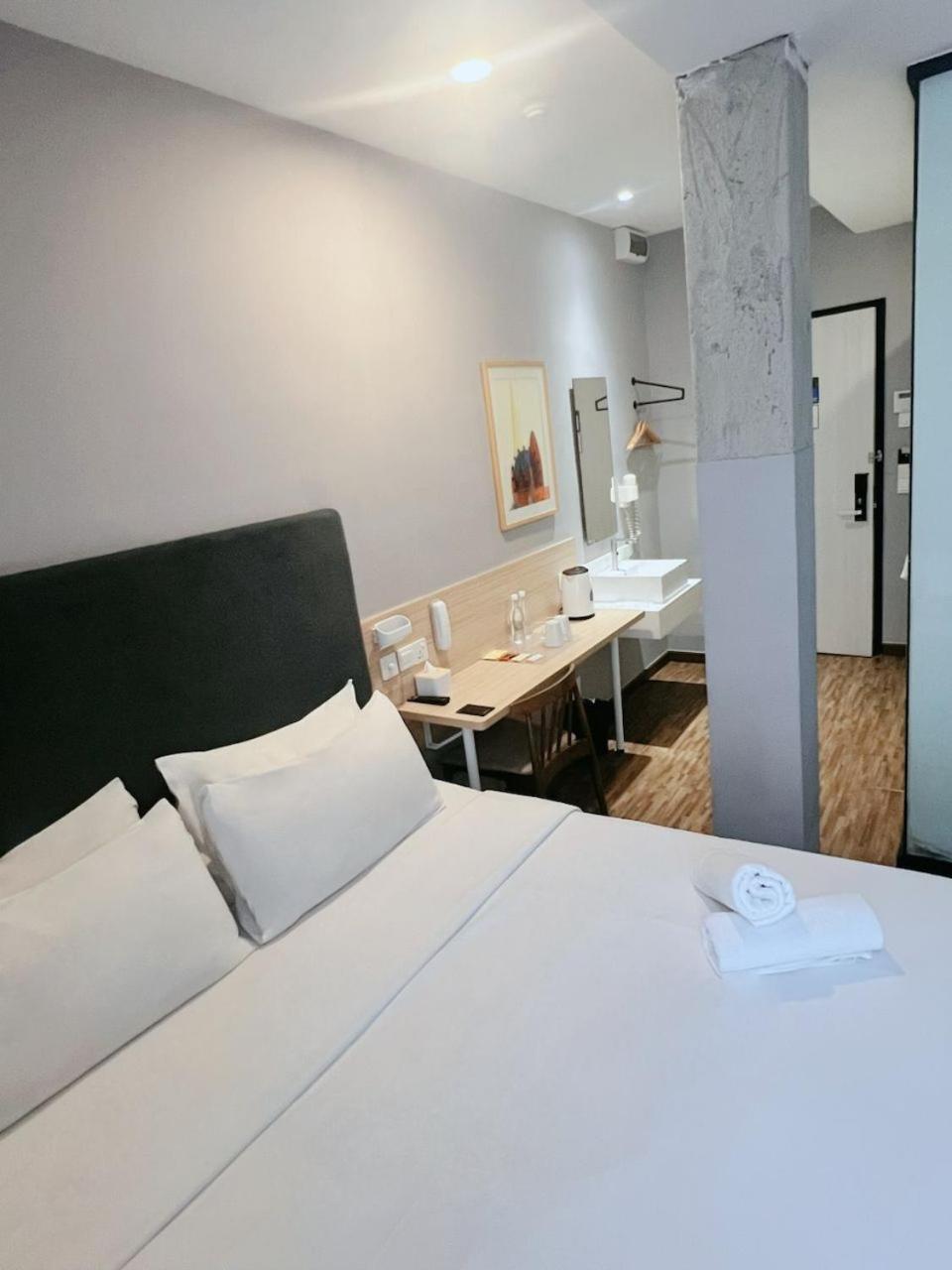 Hako Hotel Скудай Екстер'єр фото